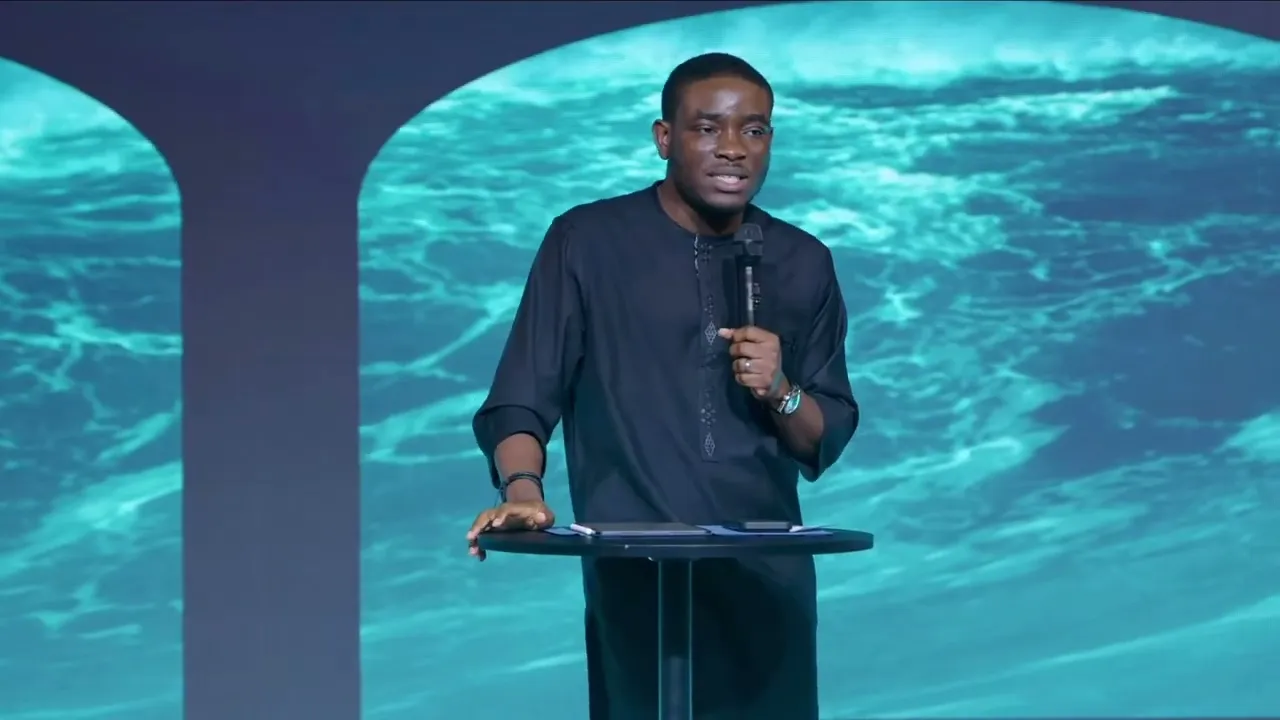 Pastor Dolapo Lawal Preaching - Witnesses