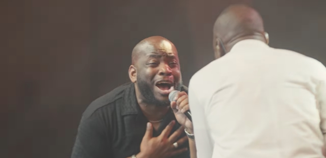 Dunsin Oyekan ft John Wilds Preaching - Burn